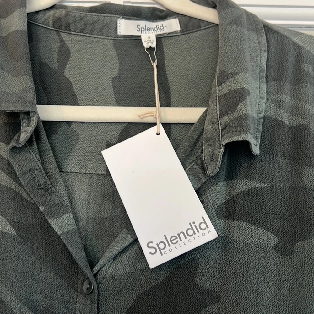 SPLENDID CAMO TOP - Picture 2 of 4